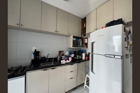 Apartamento à venda com 48m², 2 quartos e 1 vaga Apartamento à venda com 48m², 2 quartos e 1 vagaCozinha