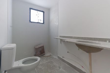 Apartamento à venda com 89m², 2 quartos e 2 vagas Apartamento à venda com 89m², 2 quartos e 2 vagasBanheiro da Suíte