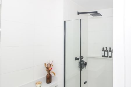 Apartamento à venda com 82m², 2 quartos e 1 vaga Apartamento à venda com 82m², 2 quartos e 1 vagaBanheiro