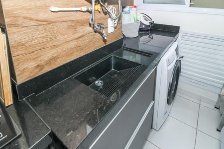 Área de Serviço de apartamento à venda com 2 quartos, 82m² em Residencial Parque da Lapa, São Paulo