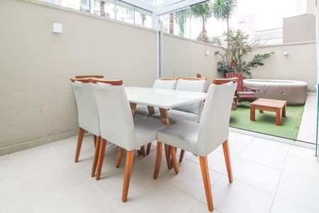 Apartamento à venda com 82m², 2 quartos e 1 vaga Apartamento à venda com 82m², 2 quartos e 1 vagaGardem