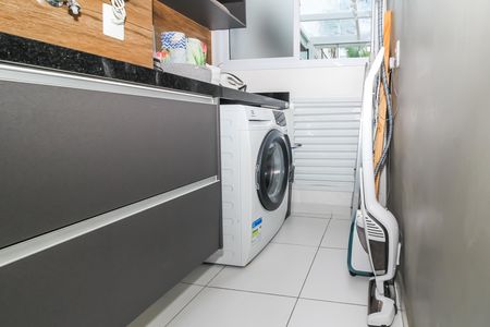Apartamento à venda com 82m², 2 quartos e 1 vaga Apartamento à venda com 82m², 2 quartos e 1 vagaÁrea de Serviço