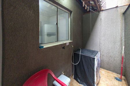 Casa de condomínio para alugar com 61m², 2 quartos e 1 vagaÁrea de Serviço