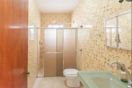 Casa para alugar com 130m², 3 quartos e 3 vagasBanheiro