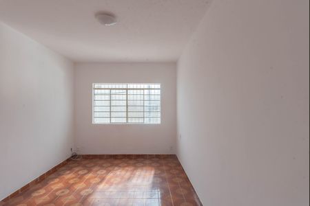 Casa para alugar com 130m², 3 quartos e 3 vagasSala