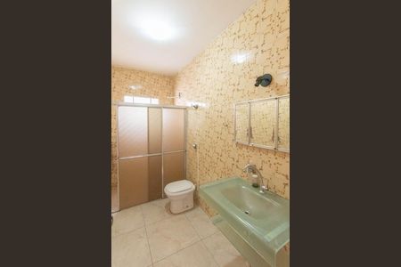 Casa para alugar com 130m², 3 quartos e 3 vagasBanheiro