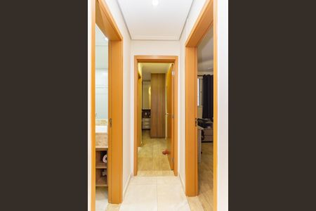 Apartamento à venda com 58m², 2 quartos e 1 vaga Apartamento à venda com 58m², 2 quartos e 1 vagaCorredor Sala