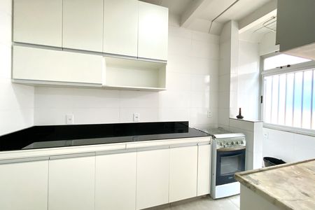 Apartamento à venda com 66m², 2 quartos e 1 vaga Apartamento à venda com 66m², 2 quartos e 1 vagaCozinha