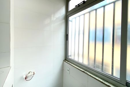 Apartamento à venda com 66m², 2 quartos e 1 vaga Apartamento à venda com 66m², 2 quartos e 1 vagaÁrea de Serviço