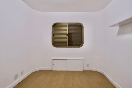 Apartamento para alugar com 165m², 3 quartos e 2 vagas Apartamento para alugar com 165m², 3 quartos e 2 vagasQuarto 1