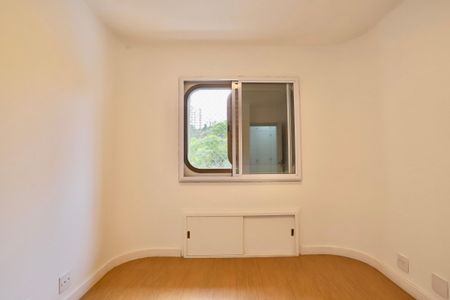 Apartamento para alugar com 165m², 3 quartos e 2 vagas Apartamento para alugar com 165m², 3 quartos e 2 vagasQuarto 2