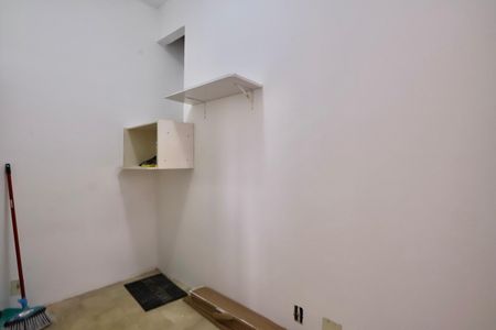 Apartamento para alugar com 165m², 3 quartos e 2 vagas Apartamento para alugar com 165m², 3 quartos e 2 vagasQuarto de Serviço