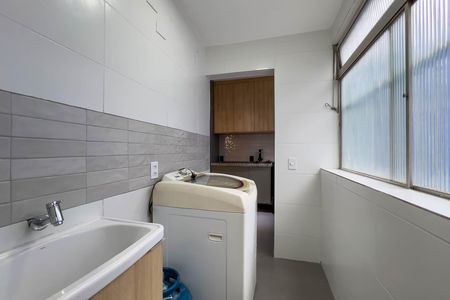 Apartamento para alugar com 67m², 2 quartos e sem vaga Apartamento para alugar com 67m², 2 quartos e sem vagaÁrea de serviço
