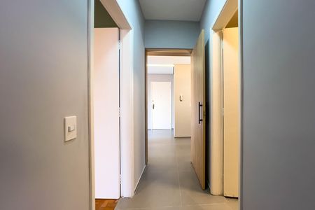 Apartamento para alugar com 67m², 2 quartos e sem vaga Apartamento para alugar com 67m², 2 quartos e sem vagaCorredor