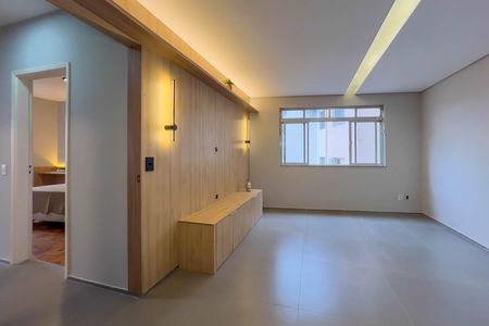 Sala de apartamento para alugar com 2 quartos, 67m² em Vila Monumento, São Paulo