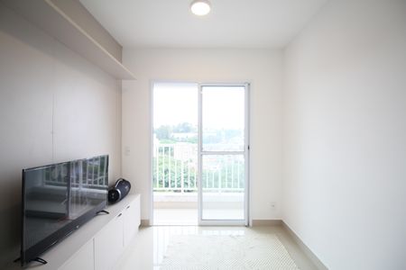 Sala de apartamento para alugar com 2 quartos, 37m² em Jardim Piracuama, São Paulo