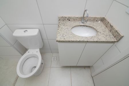 Apartamento para alugar com 50m², 2 quartos e 1 vaga Apartamento para alugar com 50m², 2 quartos e 1 vagaBanheiro