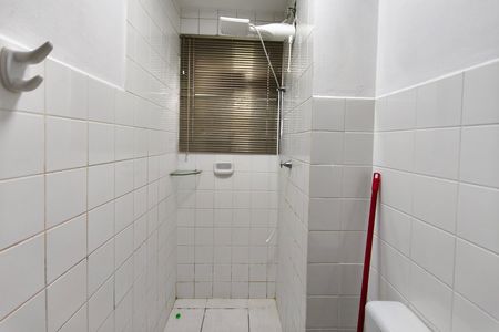 Apartamento para alugar com 43m², 2 quartos e 1 vaga Apartamento para alugar com 43m², 2 quartos e 1 vagaBanheiro