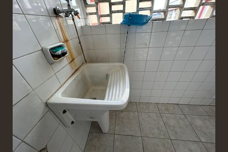 Apartamento para alugar com 75m², 3 quartos e 1 vagaÁrea de Serviço