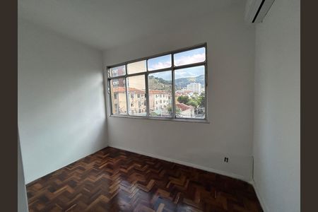 Apartamento para alugar com 75m², 3 quartos e 1 vagaQuarto 3