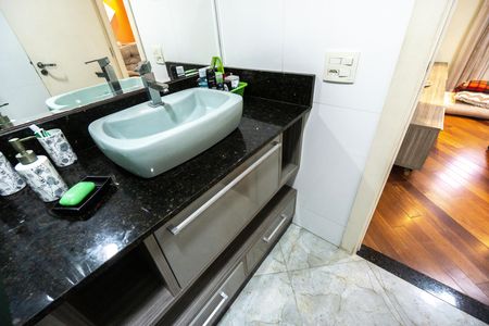 Apartamento à venda com 157m², 2 quartos e 2 vagas Apartamento à venda com 157m², 2 quartos e 2 vagasPia