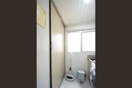 Apartamento à venda com 157m², 2 quartos e 2 vagas Apartamento à venda com 157m², 2 quartos e 2 vagasÁrea de serviço