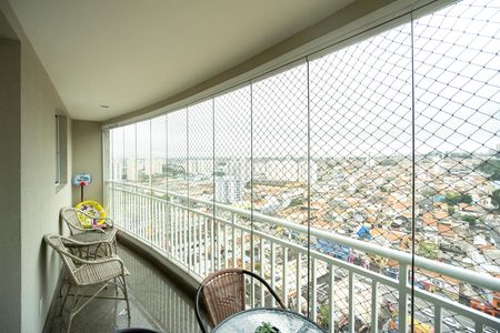 Apartamento à venda com 157m², 2 quartos e 2 vagas Apartamento à venda com 157m², 2 quartos e 2 vagasVaranda