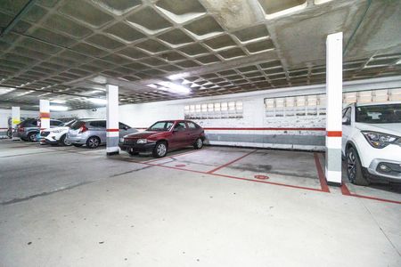 Apartamento à venda com 157m², 2 quartos e 2 vagas Apartamento à venda com 157m², 2 quartos e 2 vagasGaragem