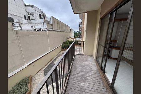 Apartamento à venda com 70m², 2 quartos e 1 vaga