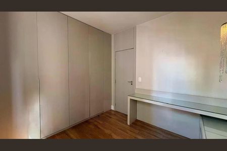 Apartamento à venda com 115m², 3 quartos e 2 vagas
