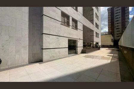 Apartamento à venda com 115m², 3 quartos e 2 vagas