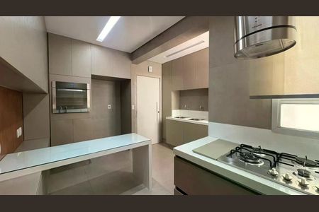 Apartamento à venda com 115m², 3 quartos e 2 vagas