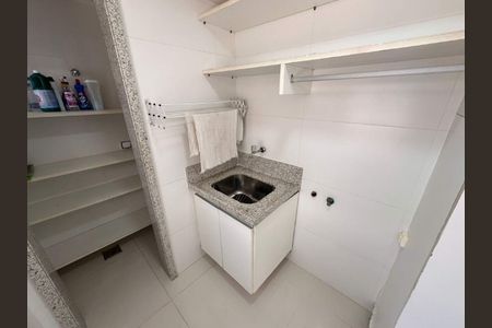 Apartamento à venda com 102m², 2 quartos e 3 vagas