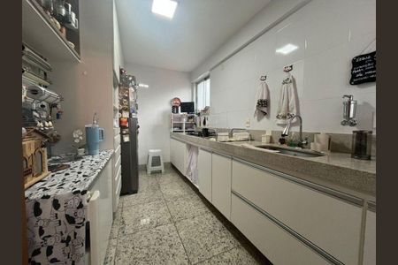 Apartamento à venda com 140m², 3 quartos e 2 vagas