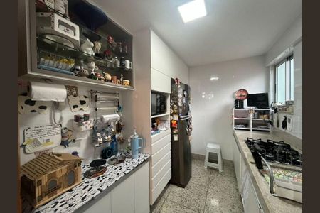 Apartamento à venda com 140m², 3 quartos e 2 vagas