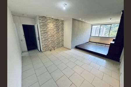 Apartamento à venda com 90m², 2 quartos e 1 vaga
