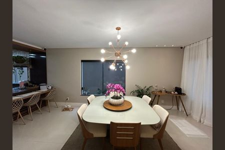Casa de Condomínio à venda com 5 quartos, 340m² em Recreio dos Bandeirantes, Rio de Janeiro