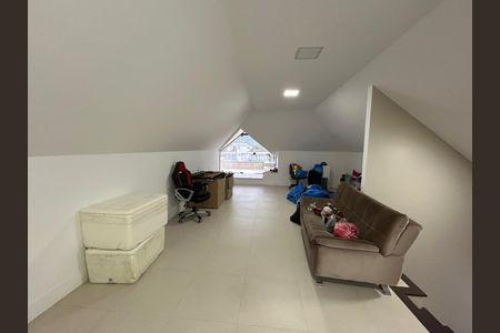 Casa de condomínio à venda com 340m², 5 quartos e 2 vagas