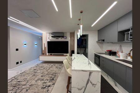 Apartamento à venda com 83m², 2 quartos e 1 vaga