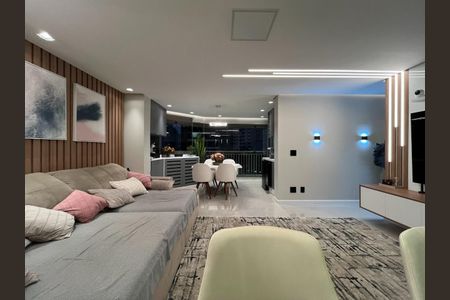 Apartamento à venda com 83m², 2 quartos e 1 vaga
