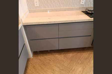 Apartamento à venda com 76m², 2 quartos e 1 vaga