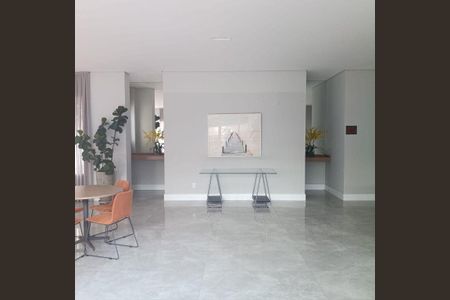 Apartamento à venda com 76m², 2 quartos e 1 vaga