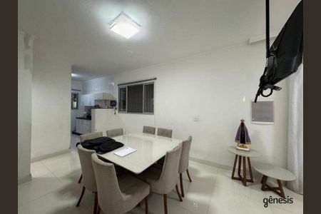 Casa à venda com 5 quartos, 170m² em Betânia, Belo Horizonte