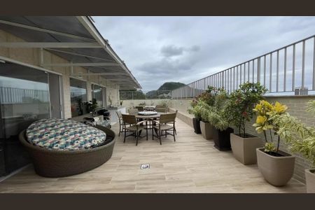 Apartamento à venda com 374m², 4 quartos e 3 vagas