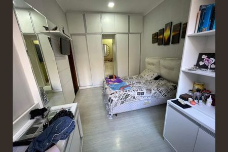Apartamento à venda com 140m², 3 quartos e sem vaga