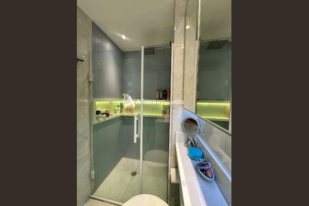 Apartamento à venda com 75m², 1 quarto e 1 vaga