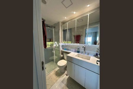 Apartamento à venda com 75m², 1 quarto e 1 vaga