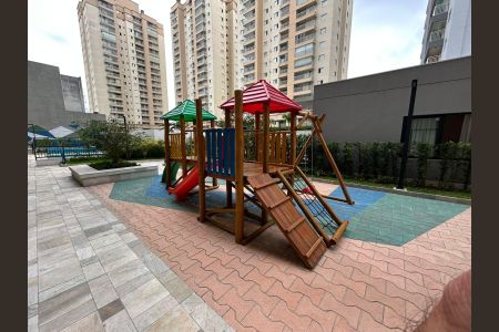 Apartamento para alugar com 79m², 2 quartos e 2 vagas Apartamento para alugar com 79m², 2 quartos e 2 vagasÁrea comum - Playground
