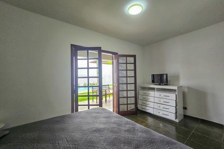 Casa de condomínio para alugar com 300m², 4 quartos e 3 vagas