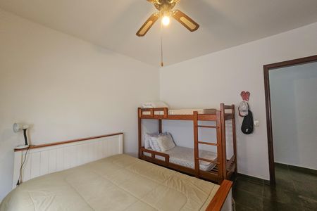 Casa de condomínio para alugar com 300m², 4 quartos e 3 vagas